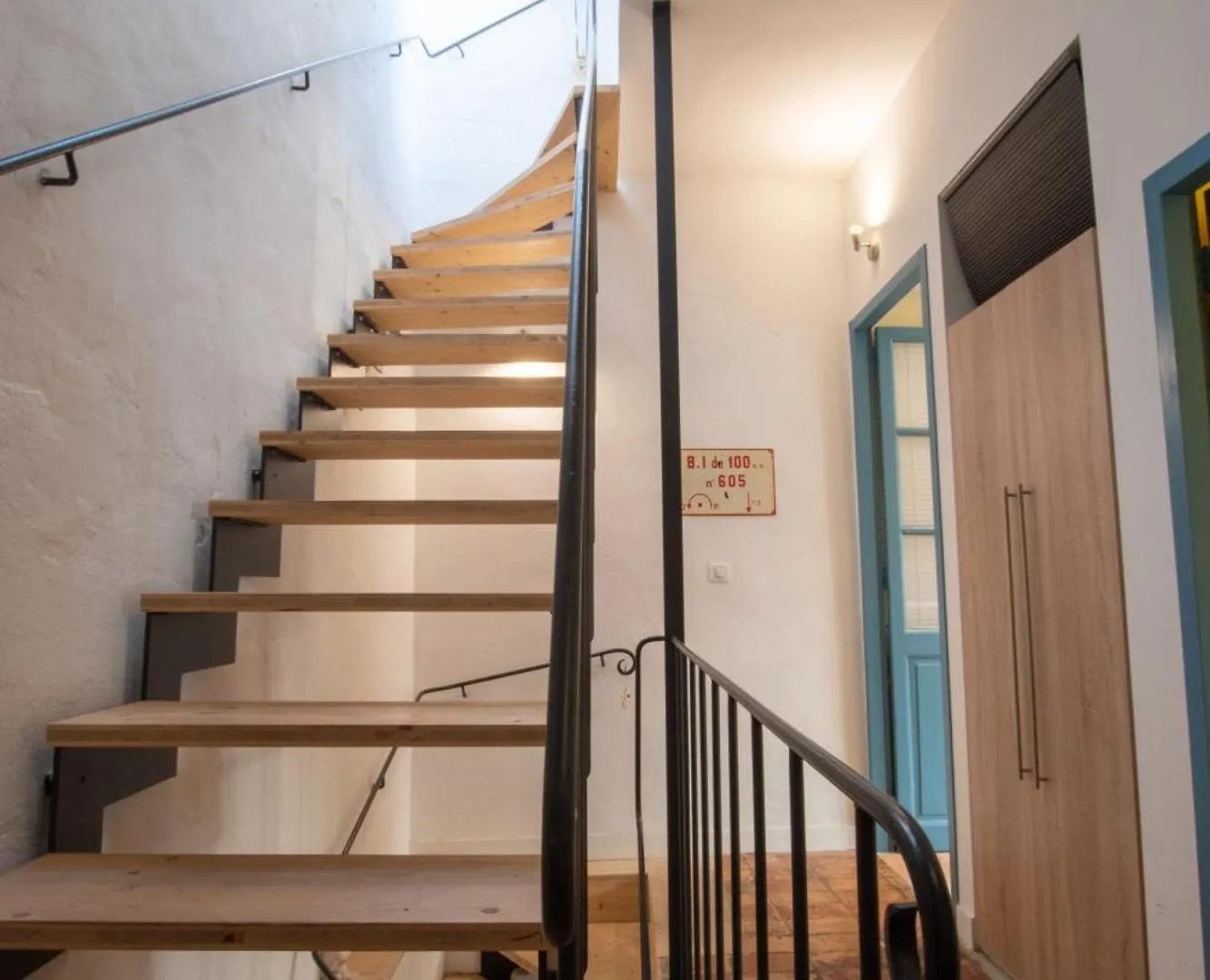 Ecrivain - Maison Avec Terrasse Arles Holiday home